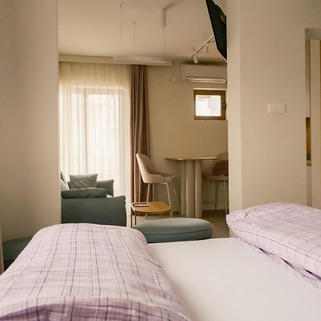 Apartmani Barbara บุดวา ภายนอก รูปภาพ